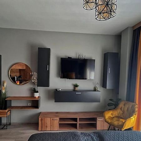 Бутиково Студио Utopia Plovdiv Esterno foto