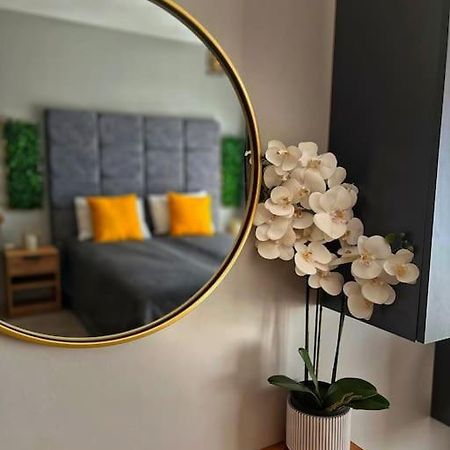 Бутиково Студио Utopia Plovdiv Esterno foto