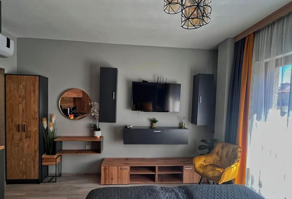Бутиково Студио Utopia Plovdiv Esterno foto